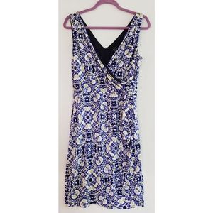 Ann Taylor Blue Yellow White Crossover Lined Sleeveless Slinky Dress Size M